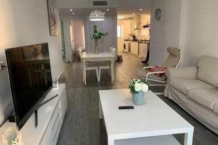 Apartamento Centro Torremolinos Con Parking Zewnętrze zdjęcie